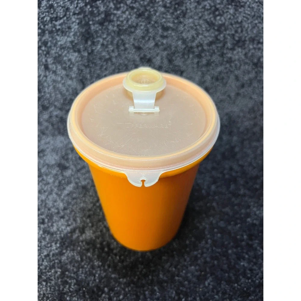 Tupperware Orange Juice Container Pitcher Lid Vintage‎ Kitchen Storage 321-13